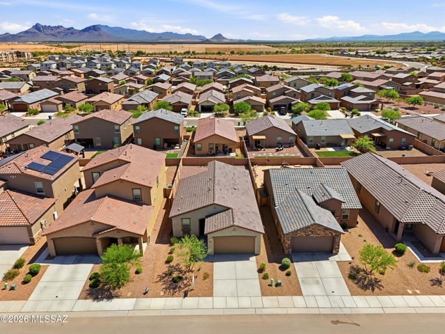 10473 W Kerrigan Lane, Marana, AZ 85653