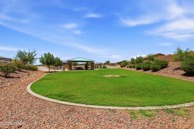 10473 W Kerrigan Lane, Marana, AZ 85653