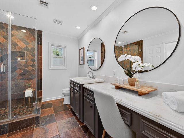 8015 Fairdale Lane, Houston, TX 77063