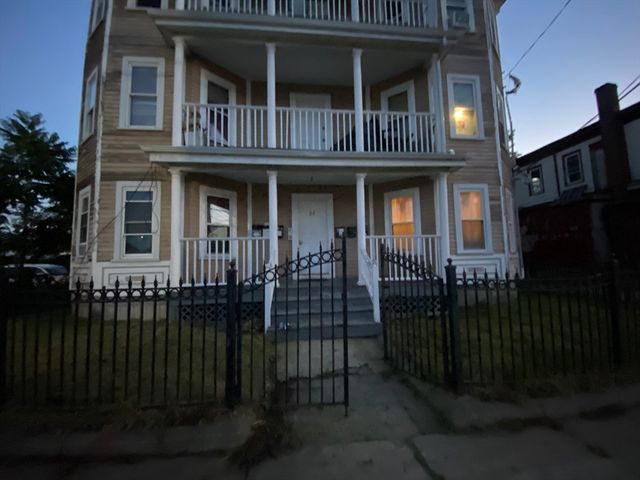 22 Intervale 3R, Brockton, MA 02302