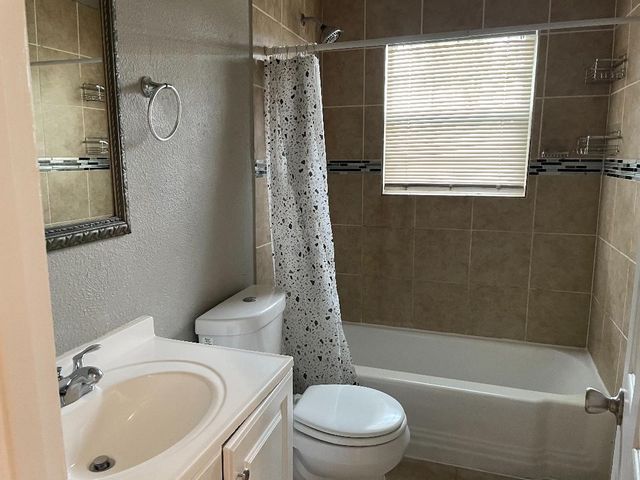 4425 Jane Anne Street, Haltom City, TX 76117
