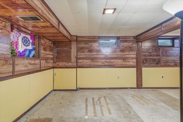 7400 Concerto Curve NE, Fridley, MN 55432