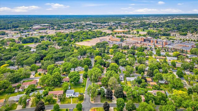 7400 Concerto Curve NE, Fridley, MN 55432