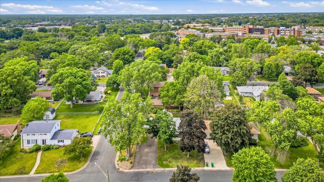 7400 Concerto Curve NE, Fridley, MN 55432