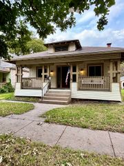 135 N Charles St, Wichita, KS 67203