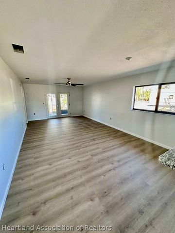 4325 THOMPSON Avenue N, Sebring, FL 33875