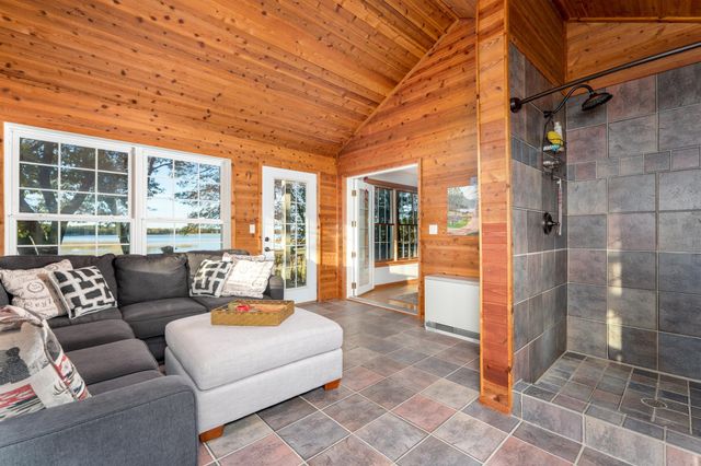 6322 Highland Scenic Road, Baxter, MN 56425