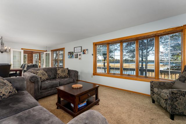 6322 Highland Scenic Road, Baxter, MN 56425