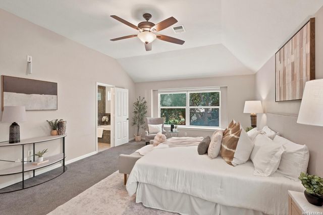 9114 Brae Moss, San Antonio, TX 78249