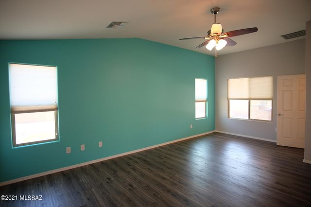 12389 E Calle Riobamba, Vail, AZ 85641