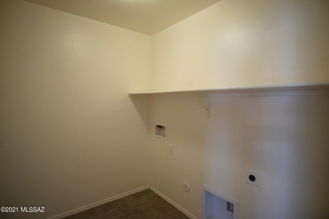 12389 E Calle Riobamba, Vail, AZ 85641