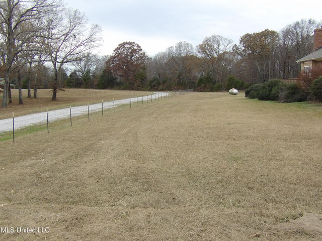 115 Valentine Road, Holly Springs, MS 38635