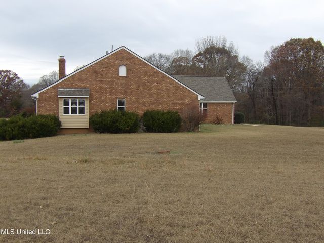 115 Valentine Road, Holly Springs, MS 38635
