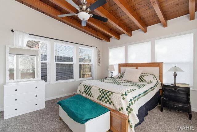 8628 Charlton Lane, St Louis, MO 63123