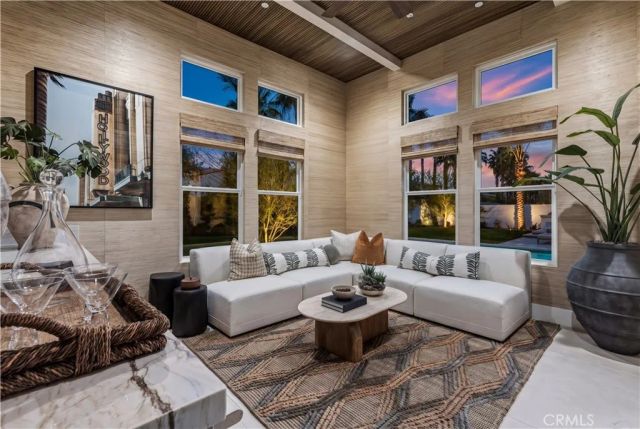 54285 Seattle Slew Way, La Quinta, CA 92253
