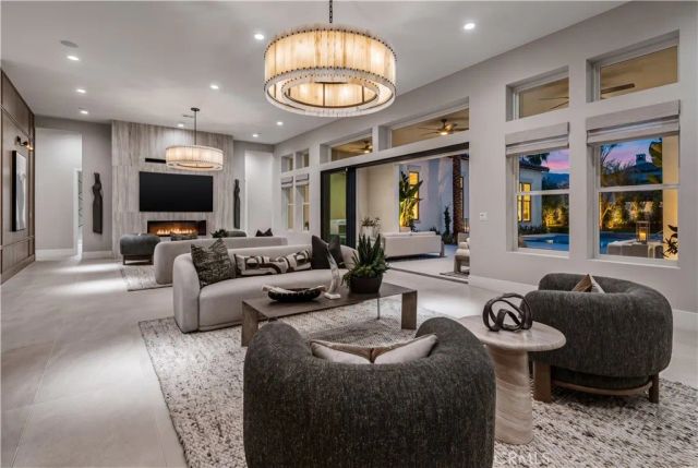 54285 Seattle Slew Way, La Quinta, CA 92253