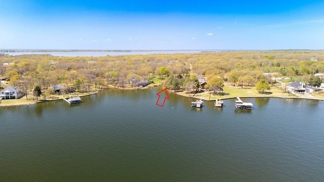 229 Esquire Estates Road, Mabank, TX 75156