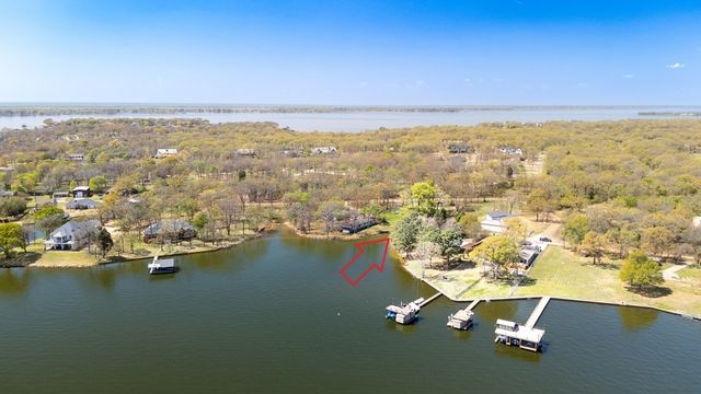 229 Esquire Estates Road, Mabank, TX 75156