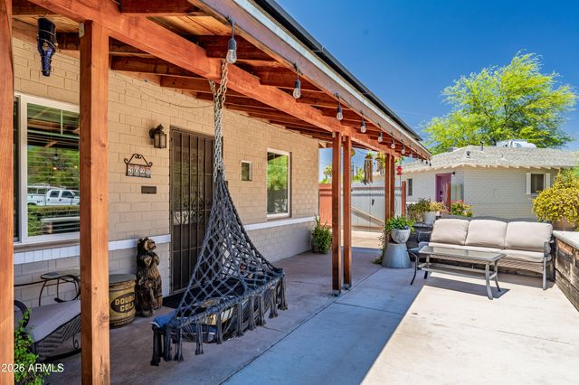 3026 N 15TH Place, Phoenix, AZ 85014