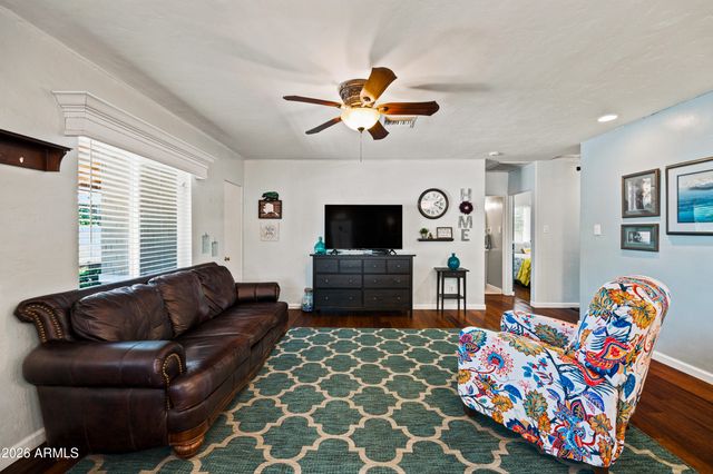 3026 N 15TH Place, Phoenix, AZ 85014