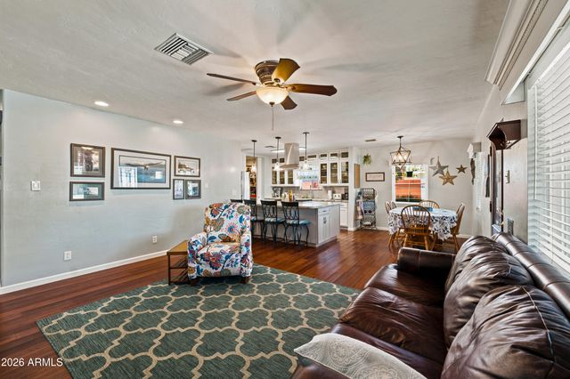3026 N 15TH Place, Phoenix, AZ 85014