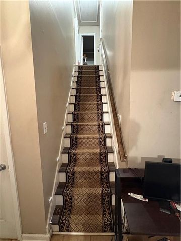 2275 Briar Knoll Road, Lithonia, GA 30058