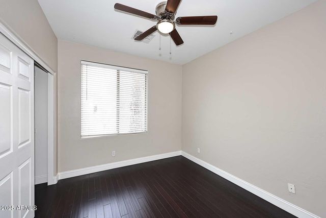 16945 W MANCHESTER Drive, Surprise, AZ 85374