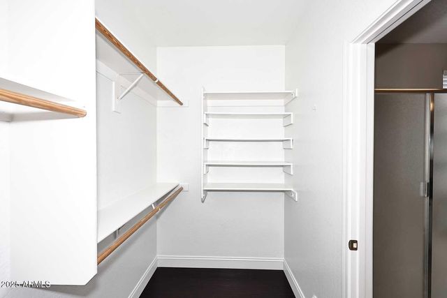 16945 W MANCHESTER Drive, Surprise, AZ 85374