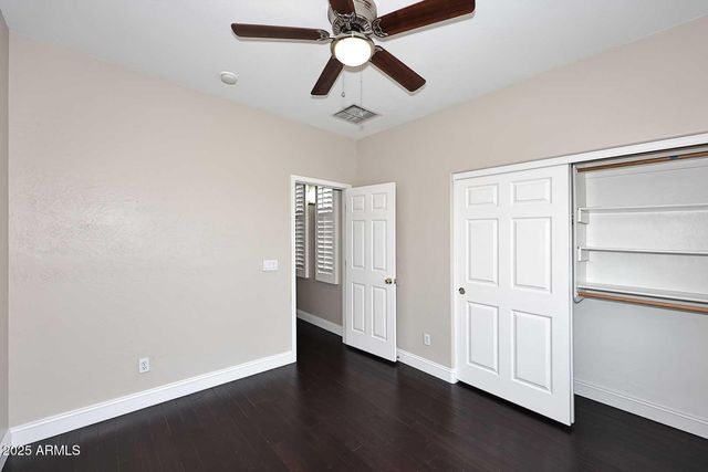 16945 W MANCHESTER Drive, Surprise, AZ 85374