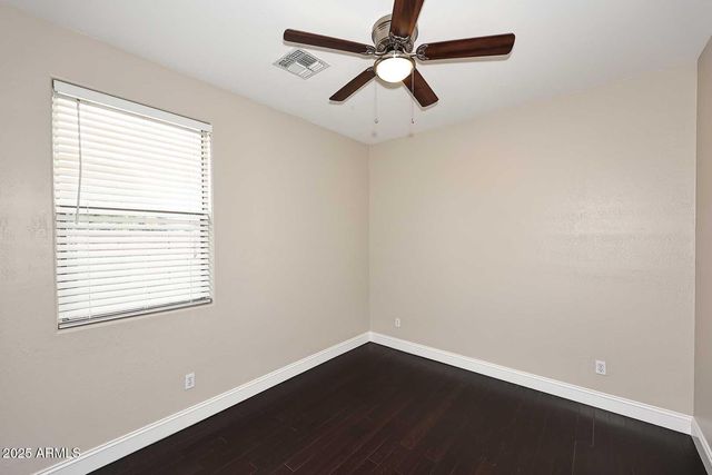 16945 W MANCHESTER Drive, Surprise, AZ 85374