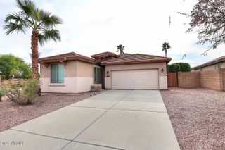 16945 W MANCHESTER Drive, Surprise, AZ 85374