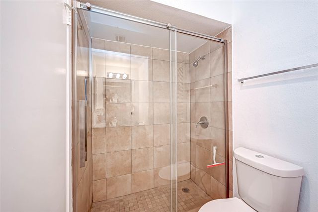 2232 S Piney Point Road 103, Houston, TX 77063