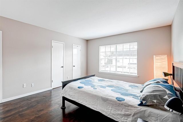 2232 S Piney Point Road 103, Houston, TX 77063