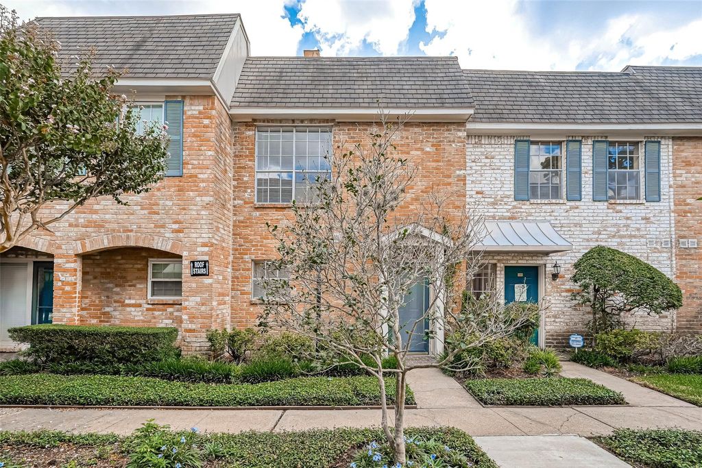 2232 S Piney Point Road 103, Houston, TX 77063