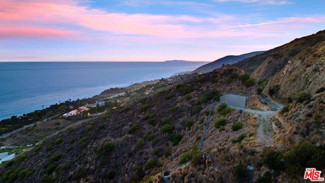 4140 Encinal Canyon Road, Malibu, CA 90265