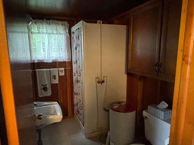 13697 Lower Bayside Drive, Belding, MI 48809