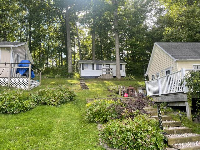 13697 Lower Bayside Drive, Belding, MI 48809