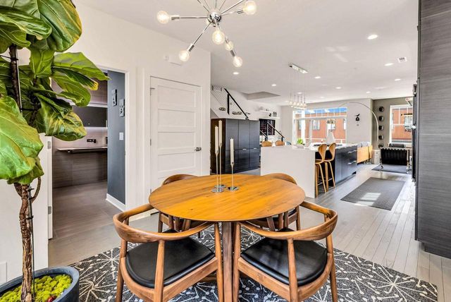 314 Washington STREET, Port Washington, WI 53074