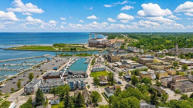 314 Washington STREET, Port Washington, WI 53074