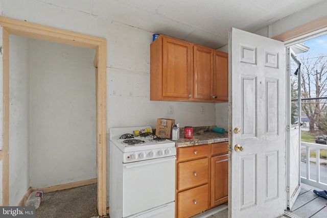 172 E PENN ST, Carlisle, PA 17013