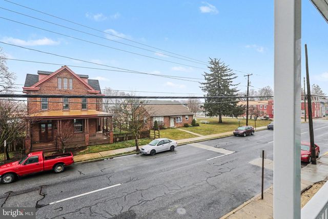 172 E PENN ST, Carlisle, PA 17013