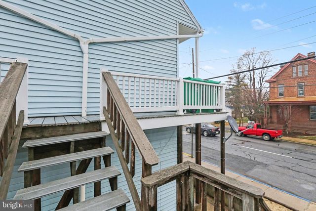 172 E PENN ST, Carlisle, PA 17013