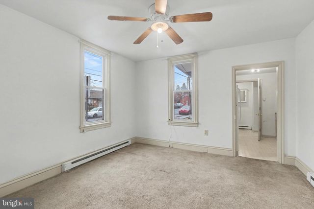 172 E PENN ST, Carlisle, PA 17013