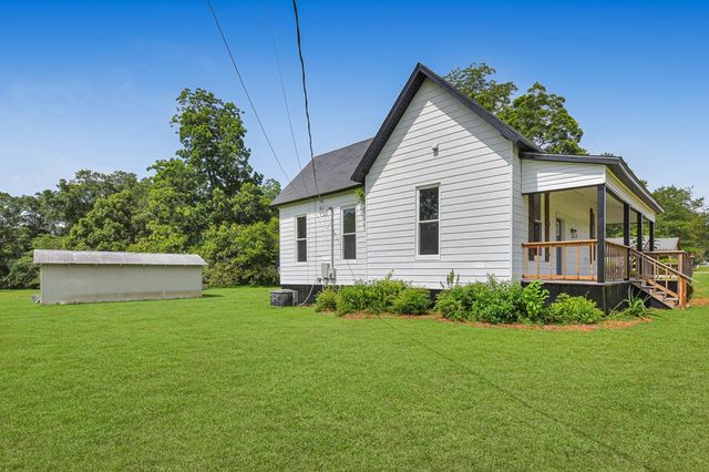 2998 Jordon, Cowarts, AL 36321