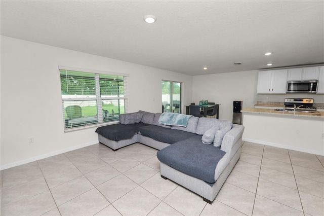 3715 CAPRI COAST DRIVE, Plant City, FL 33565