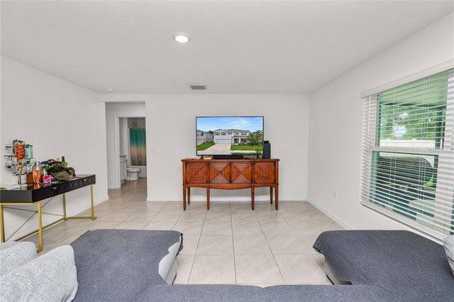 3715 CAPRI COAST DRIVE, Plant City, FL 33565