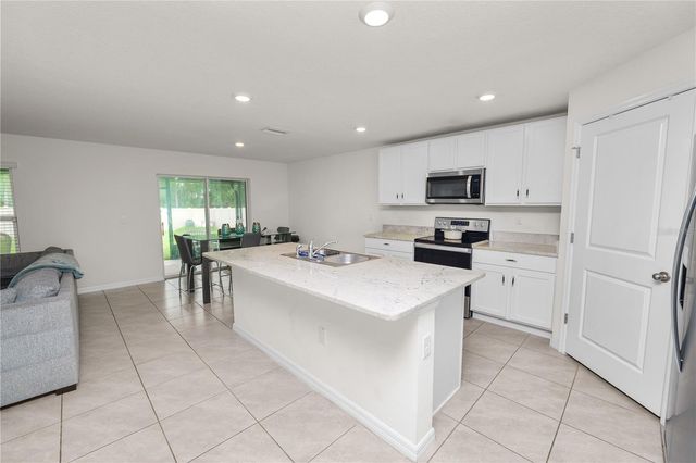 3715 CAPRI COAST DRIVE, Plant City, FL 33565
