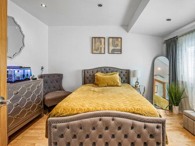 2580 Roslyn Way, Sacramento, CA 95821