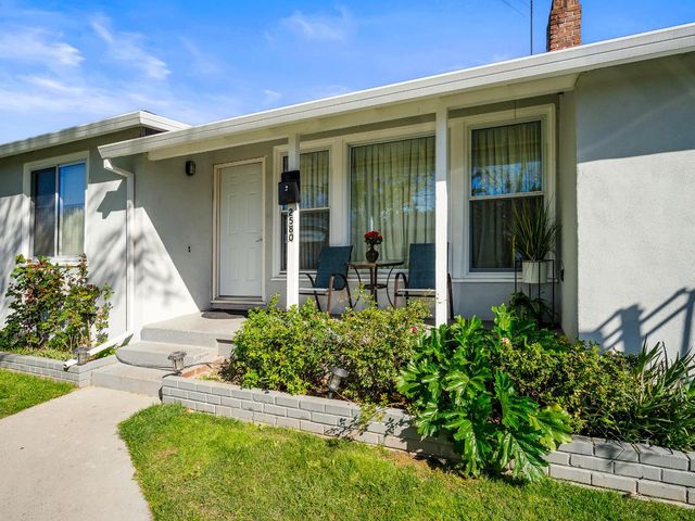 2580 Roslyn Way, Sacramento, CA 95821