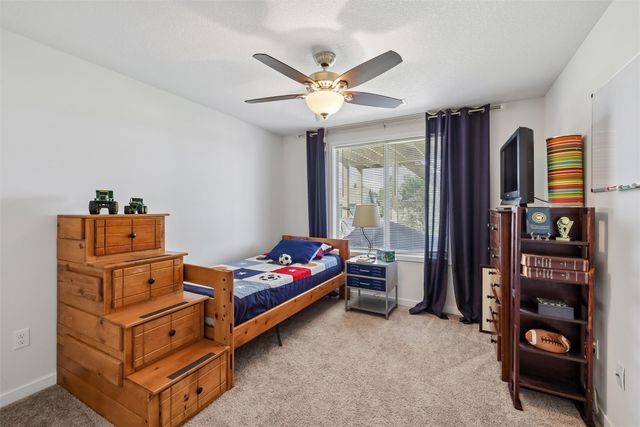8707 Long Meadow Drive, Johnston, IA 50131